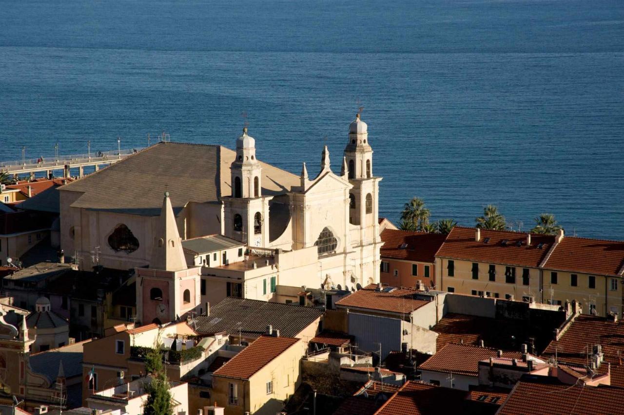 Cipriani 5 Rivieraholiday Apartamento *